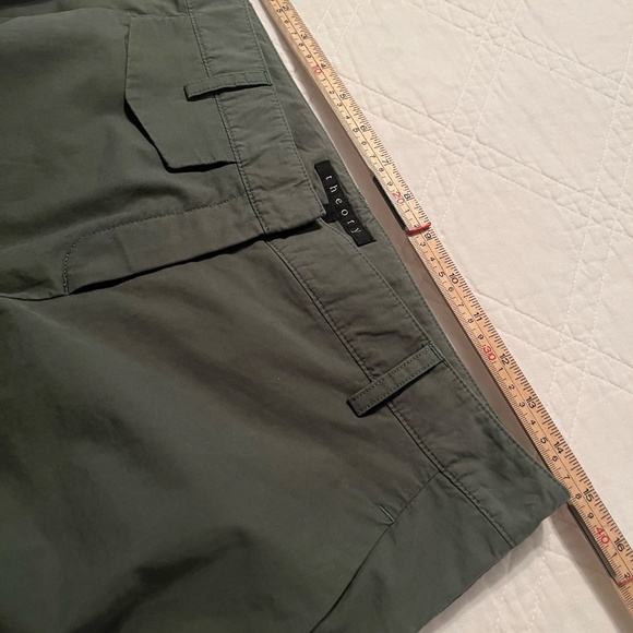 Theory Women's Olive Green Chinos 100% Cotton Size 4 Cuffed Straight Leg Preppy - Picture 11 of 11